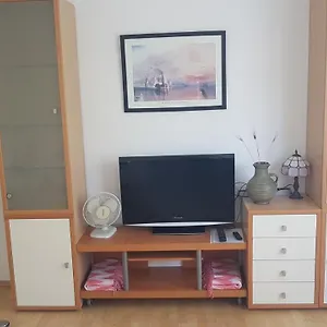 Zimmer 2 Nahe Thoraxklinik Mit Gemeinschaftsbad Und Gemeinschaftsküche Heidelberg
